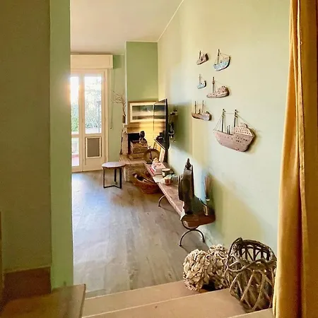Windrose Panasini's House Apartament *